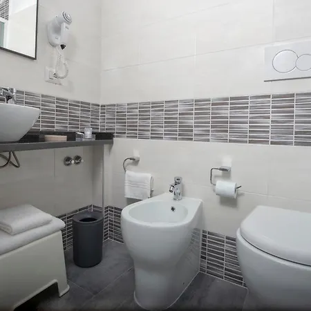 Assarotti Hotel 3*