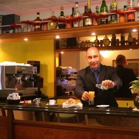 Hotel Assarotti 3*